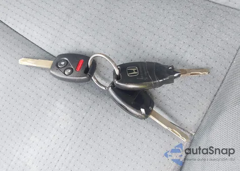 2006 Honda Pilot Lx z USA, uszkodzony, nr VIN 5FNYF28156B004291